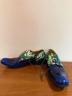 John Fluevog Black Leather Dress Shoes with Green Fabric Detail